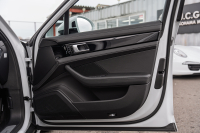 ポルシェ パナメーラ ﾍﾞｰｽｸﾞﾚｰﾄﾞ　1ｵｰﾅｰ ﾌﾞﾗｯｸﾚｻﾞｰｼｰﾄ PCMﾅﾋﾞ CayPlay LEDﾗｲﾄ PASM/ｴｱｻｽ ｴﾝﾄﾘｰD ACC ﾚｰﾝﾃﾞｨﾊﾟｰﾁｬｰﾜｰﾆﾝｸﾞ ﾊﾟﾅﾒｰﾗﾀｰﾎﾞ21ｲﾝﾁAW　2年保証