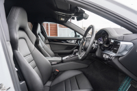 ポルシェ パナメーラ ﾍﾞｰｽｸﾞﾚｰﾄﾞ　1ｵｰﾅｰ ﾌﾞﾗｯｸﾚｻﾞｰｼｰﾄ PCMﾅﾋﾞ CayPlay LEDﾗｲﾄ PASM/ｴｱｻｽ ｴﾝﾄﾘｰD ACC ﾚｰﾝﾃﾞｨﾊﾟｰﾁｬｰﾜｰﾆﾝｸﾞ ﾊﾟﾅﾒｰﾗﾀｰﾎﾞ21ｲﾝﾁAW　2年保証