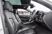 ポルシェ マカン S　MY15 ﾌﾞﾗｯｸﾚｻﾞｰｼｰﾄ ｼｰﾄﾋｰﾀｰ ﾊﾟﾉﾗﾏｻﾝﾙｰﾌ ｸﾗﾘｵﾝﾅﾋﾞ ﾌﾙｾｸﾞTV PASM PDLS ｴﾝﾄﾘｰﾄﾞﾗｲﾌﾞ 911ﾀｰﾎﾞﾃﾞｻﾞｲﾝ21ｲﾝﾁAW　2年保証