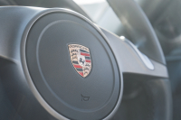 ポルシェ 911(Type997) ｶﾚﾗ　右ﾊﾝﾄﾞﾙ 後期ﾓﾃﾞﾙ ｽﾄｰﾝｸﾞﾚｰﾚｻﾞｰｼｰﾄ ｼｰﾄﾋｰﾀｰ ｸﾗﾘｵﾝﾅﾋﾞ ﾌﾙｾｸﾞTV ｷｾﾉﾝﾗｲﾄ ｵｰﾄｴｱｺﾝ ｽﾎﾟｰﾂﾃﾞｻﾞｲﾝ19ｲﾝﾁAW　2年保証