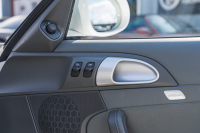 ポルシェ 911(Type997) ｶﾚﾗ　右ﾊﾝﾄﾞﾙ 後期ﾓﾃﾞﾙ ｽﾄｰﾝｸﾞﾚｰﾚｻﾞｰｼｰﾄ ｼｰﾄﾋｰﾀｰ ｸﾗﾘｵﾝﾅﾋﾞ ﾌﾙｾｸﾞTV ｷｾﾉﾝﾗｲﾄ ｵｰﾄｴｱｺﾝ ｽﾎﾟｰﾂﾃﾞｻﾞｲﾝ19ｲﾝﾁAW　2年保証