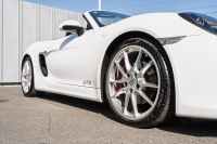 ポルシェ ボクスター(Type981) GTS ｽﾎﾟｰﾂｸﾛﾉPKG　GTSｲﾝﾃﾘｱPKG ｽﾎﾟｰﾂｼｰﾄ･ﾌﾟﾗｽ ﾅﾋﾞTV ｽﾎﾟｰﾂｴｸﾞｿﾞｰｽﾄ PASM PDLS ｽﾎﾟｰﾂﾃﾞｻﾞｲﾝｽﾃｱﾘﾝｸﾞ 電動Dﾐﾗｰ TPM ｶﾚﾗS20ｲﾝﾁAW　2年保証