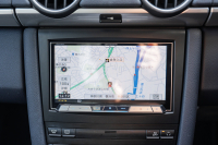 ポルシェ ケイマン(Type987) S　後期ﾓﾃﾞﾙ ｵｰｼｬﾝﾌﾞﾙｰﾊｰﾌﾚｻﾞｰｼｰﾄ ｶﾛｯﾂｪﾘｱﾅﾋﾞTV ｷｾﾉﾝ&ﾀﾞｲﾅﾐｯｸｺｰﾅﾘﾝｸﾞﾗｲﾄ ｵｰﾄｴｱｺﾝ ｹｲﾏﾝS18ｲﾝﾁAW　2年保証