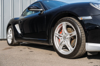 ポルシェ ケイマン(Type987) S　後期ﾓﾃﾞﾙ ｵｰｼｬﾝﾌﾞﾙｰﾊｰﾌﾚｻﾞｰｼｰﾄ ｶﾛｯﾂｪﾘｱﾅﾋﾞTV ｷｾﾉﾝ&ﾀﾞｲﾅﾐｯｸｺｰﾅﾘﾝｸﾞﾗｲﾄ ｵｰﾄｴｱｺﾝ ｹｲﾏﾝS18ｲﾝﾁAW　2年保証