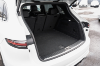 ポルシェ カイエン ﾍﾞｰｽｸﾞﾚｰﾄﾞ　1ｵｰﾅｰ 2019年ﾓﾃﾞﾙ ﾌﾞﾗｯｸﾚｻﾞｰｼｰﾄ PCMﾅﾋﾞ CarPlay ｽﾎﾟｰﾂﾃﾞｻﾞｲﾝｽﾌﾛﾝﾄｴﾌﾟﾛﾝ ｴﾝﾄﾘｰﾄﾞﾗｲﾌﾞ ACC ｱﾗｳﾝﾄﾞﾋﾞｭｰ TPM ｶｲｴﾝ19AW　2年保証