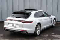 ポルシェ パナメーラ スポーツツーリスモ 4　ﾌﾞﾗｯｸﾚｻﾞｰｼｰﾄ ﾊﾟﾉﾗﾏｻﾝﾙｰﾌ PCMﾅﾋﾞ CayPlay PDLS/LEDﾗｲﾄ PASM/ｴｱｻｽ ｴﾝﾄﾘｰD ACC ﾊﾟﾅﾒｰﾗﾀｰﾎﾞ20ｲﾝﾁAW　2年保証