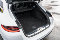 ポルシェ パナメーラ スポーツツーリスモ 4　ﾌﾞﾗｯｸﾚｻﾞｰｼｰﾄ ﾊﾟﾉﾗﾏｻﾝﾙｰﾌ PCMﾅﾋﾞ CayPlay PDLS/LEDﾗｲﾄ PASM/ｴｱｻｽ ｴﾝﾄﾘｰD ACC ﾊﾟﾅﾒｰﾗﾀｰﾎﾞ20ｲﾝﾁAW　2年保証