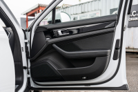 ポルシェ パナメーラ スポーツツーリスモ 4　ﾌﾞﾗｯｸﾚｻﾞｰｼｰﾄ ﾊﾟﾉﾗﾏｻﾝﾙｰﾌ PCMﾅﾋﾞ CayPlay PDLS/LEDﾗｲﾄ PASM/ｴｱｻｽ ｴﾝﾄﾘｰD ACC ﾊﾟﾅﾒｰﾗﾀｰﾎﾞ20ｲﾝﾁAW　2年保証