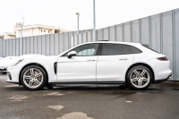 ポルシェ パナメーラ スポーツツーリスモ 4　ﾌﾞﾗｯｸﾚｻﾞｰｼｰﾄ ﾊﾟﾉﾗﾏｻﾝﾙｰﾌ PCMﾅﾋﾞ CayPlay PDLS/LEDﾗｲﾄ PASM/ｴｱｻｽ ｴﾝﾄﾘｰD ACC ﾊﾟﾅﾒｰﾗﾀｰﾎﾞ20ｲﾝﾁAW　2年保証