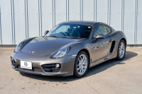 ポルシェ ケイマン(Type981) ﾍﾞｰｽｸﾞﾚｰﾄﾞ　ﾌﾞﾗｯｸﾊｰﾌﾚｻﾞｰｼｰﾄ ｼｰﾄﾋｰﾀｰ ﾅﾋﾞTV ｽﾎﾟｰﾂﾃﾞｻﾞｲﾝｽﾃｱﾘﾝｸﾞ PDLS 電動Dﾐﾗｰ ｵｰﾄｴｱｺﾝ ｹｲﾏﾝ18ｲﾝﾁAW　2年保証