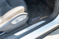 ポルシェ マカン ﾍﾞｰｽｸﾞﾚｰﾄﾞ　2017年ﾓﾃﾞﾙ ｱｹﾞｰﾄｸﾞﾚｰﾊｰﾌﾚｻﾞｰｼｰﾄ PCMﾅﾋﾞ ﾊﾟｰｸｱｼｽﾄ TPM ｸﾙｰｽﾞｺﾝﾄﾛｰﾙ ﾙｰﾌﾚｰﾙ ｵｰﾄﾃｰﾙｹﾞｰﾄ LDW ｶﾗｰｸﾚｽﾄｷｬｯﾌﾟ ﾏｶﾝﾀｰﾎﾞ19ｲﾝﾁAW　2年保証