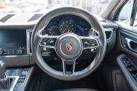 ポルシェ マカン ﾍﾞｰｽｸﾞﾚｰﾄﾞ　2017年ﾓﾃﾞﾙ ｱｹﾞｰﾄｸﾞﾚｰﾊｰﾌﾚｻﾞｰｼｰﾄ PCMﾅﾋﾞ ﾊﾟｰｸｱｼｽﾄ TPM ｸﾙｰｽﾞｺﾝﾄﾛｰﾙ ﾙｰﾌﾚｰﾙ ｵｰﾄﾃｰﾙｹﾞｰﾄ LDW ｶﾗｰｸﾚｽﾄｷｬｯﾌﾟ ﾏｶﾝﾀｰﾎﾞ19ｲﾝﾁAW　2年保証