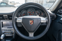 ポルシェ 911(Type997) ｶﾚﾗ　ﾌﾞﾗｯｸﾚｻﾞｰｼｰﾄ ｱﾙｶﾝﾀｰﾗﾙｰﾌﾗｲﾅｰ ｶﾛｯﾂｪﾘｱﾅﾋﾞ ﾌﾙｾｸﾞTV ｵｰﾄｴｱｺﾝ PSM ｷｾﾉﾝﾗｲﾄ F/Rﾌｫｸﾞ ｶﾚﾗ18ｲﾝﾁAW　2年保証