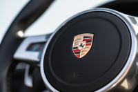 ポルシェ ボクスター(Type981) ﾍﾞｰｽｸﾞﾚｰﾄﾞ　ﾌﾞﾗｯｸﾊｰﾌﾚｻﾞｰ ﾌﾞﾗｯｸｿﾌﾄﾄｯﾌﾟ ﾅﾋﾞTV ｽﾎﾟｰﾂﾃﾞｻﾞｲﾝｽﾃｱﾘﾝｸﾞ PDLS ｵｰﾄA/C 電動Dﾐﾗｰ ｹｲﾏﾝ18ｲﾝﾁAW ｶﾗｰｸﾚｽﾄｾﾝﾀｰｷｬｯﾌﾟ　2年保証