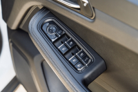 ポルシェ マカン ﾍﾞｰｽｸﾞﾚｰﾄﾞ　ﾌﾞﾗｯｸﾊｰﾌﾚｻﾞｰｼｰﾄ ｸﾗﾘｵﾝSDﾅﾋﾞ ﾌﾙｾｸﾞTV PDLS ｵｰﾄﾃｰﾙｹﾞｰﾄ ｶﾗｰｸﾚｽﾄｷｬｯﾌﾟ ﾏｶﾝS18ｲﾝﾁAW ﾊﾞｯｸ&ｻｲﾄﾞｶﾒﾗ ﾏﾙﾁﾌｧﾝｸｼｮﾝｽﾃｱ　2年保証