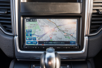 ポルシェ マカン ﾍﾞｰｽｸﾞﾚｰﾄﾞ　ﾌﾞﾗｯｸﾊｰﾌﾚｻﾞｰｼｰﾄ ｸﾗﾘｵﾝSDﾅﾋﾞ ﾌﾙｾｸﾞTV PDLS ｵｰﾄﾃｰﾙｹﾞｰﾄ ｶﾗｰｸﾚｽﾄｷｬｯﾌﾟ ﾏｶﾝS18ｲﾝﾁAW ﾊﾞｯｸ&ｻｲﾄﾞｶﾒﾗ ﾏﾙﾁﾌｧﾝｸｼｮﾝｽﾃｱ　2年保証