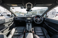 ポルシェ マカン GTS ｽﾎﾟｰﾂｸﾛﾉPKG　MY17 GTSｲﾝﾃﾘｱPKG ﾌﾞﾗｯｸﾚｻﾞｰｼｰﾄ PCM ｽﾎﾟｰﾂｴｸﾞｿﾞｰｽﾄ ﾊﾟﾄﾞﾙ  PASM PDLS/LED ｸﾙｺﾝ RSｽﾊﾟｲﾀﾞｰ20AW　2年保証