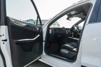 ポルシェ マカン GTS ｽﾎﾟｰﾂｸﾛﾉPKG　MY17 GTSｲﾝﾃﾘｱPKG ﾌﾞﾗｯｸﾚｻﾞｰｼｰﾄ PCM ｽﾎﾟｰﾂｴｸﾞｿﾞｰｽﾄ ﾊﾟﾄﾞﾙ  PASM PDLS/LED ｸﾙｺﾝ RSｽﾊﾟｲﾀﾞｰ20AW　2年保証