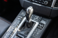 ポルシェ マカン GTS ｽﾎﾟｰﾂｸﾛﾉPKG　MY17 GTSｲﾝﾃﾘｱPKG ﾌﾞﾗｯｸﾚｻﾞｰｼｰﾄ PCM ｽﾎﾟｰﾂｴｸﾞｿﾞｰｽﾄ ﾊﾟﾄﾞﾙ  PASM PDLS/LED ｸﾙｺﾝ RSｽﾊﾟｲﾀﾞｰ20AW　2年保証