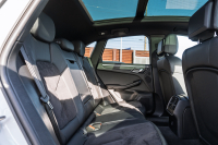 ポルシェ マカン ﾍﾞｰｽｸﾞﾚｰﾄﾞ　ﾌﾞﾗｯｸﾊｰﾌﾚｻﾞｰ ｼｰﾄﾋｰﾀｰ ﾊﾟﾉﾗﾏｻﾝﾙｰﾌ PCMﾅﾋﾞ ｱﾗｳﾝﾄﾞﾋﾞｭｰ ｴﾝﾄﾘｰﾄﾞﾗｲﾌﾞ ACC ﾚｰﾝﾁｪﾝｼﾞ ﾊﾟｰｸｱｼｽﾄ LEDﾗｲﾄ TPM ﾏｶﾝｽﾎﾟｰﾂ19ｲﾝﾁAW　2年保証