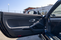 ポルシェ 718 ボクスター ﾍﾞｰｽｸﾞﾚｰﾄﾞ ｽﾎﾟｰﾂｸﾛﾉPKG　ﾌﾞﾗｯｸﾊｰﾌﾚｻﾞｰｼｰﾄ ｼｰﾄﾋｰﾀｰ ﾌﾞﾗｯｸｿﾌﾄﾄｯﾌﾟ PCMﾅﾋﾞTV CarPlay BOSE GTｽﾎﾟｰﾂｽﾃｱ ｷｾﾉﾝ ｵｰﾄｴｱｺﾝ TPM ﾊﾟｰｸｱｼｽﾄ 電格ﾐﾗｰ ﾎﾞｸｽﾀｰ18ｲﾝﾁAW　2年保証