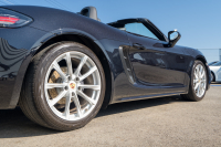 ポルシェ 718 ボクスター ﾍﾞｰｽｸﾞﾚｰﾄﾞ ｽﾎﾟｰﾂｸﾛﾉPKG　ﾌﾞﾗｯｸﾊｰﾌﾚｻﾞｰｼｰﾄ ｼｰﾄﾋｰﾀｰ ﾌﾞﾗｯｸｿﾌﾄﾄｯﾌﾟ PCMﾅﾋﾞTV CarPlay BOSE GTｽﾎﾟｰﾂｽﾃｱ ｷｾﾉﾝ ｵｰﾄｴｱｺﾝ TPM ﾊﾟｰｸｱｼｽﾄ 電格ﾐﾗｰ ﾎﾞｸｽﾀｰ18ｲﾝﾁAW　2年保証