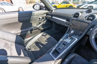 ポルシェ 718 ボクスター ﾍﾞｰｽｸﾞﾚｰﾄﾞ ｽﾎﾟｰﾂｸﾛﾉPKG　ﾌﾞﾗｯｸﾊｰﾌﾚｻﾞｰｼｰﾄ ｼｰﾄﾋｰﾀｰ ﾌﾞﾗｯｸｿﾌﾄﾄｯﾌﾟ PCMﾅﾋﾞTV CarPlay BOSE GTｽﾎﾟｰﾂｽﾃｱ ｷｾﾉﾝ ｵｰﾄｴｱｺﾝ TPM ﾊﾟｰｸｱｼｽﾄ 電格ﾐﾗｰ ﾎﾞｸｽﾀｰ18ｲﾝﾁAW　2年保証