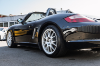 ポルシェ ボクスター(Type987) ﾍﾞｰｽｸﾞﾚｰﾄﾞ　2008年ﾓﾃﾞﾙ 5速ﾏﾆｭｱﾙ ｽﾄｰﾝｸﾞﾚｰﾊｰﾌﾚｻﾞｰ ﾌﾞﾗｯｸｿﾌﾄﾄｯﾌﾟ ｶﾛｯﾂｪﾘｱﾅﾋﾞ ｽﾎﾟｰﾂｽﾃｱﾘﾝｸﾞ ﾋﾞﾙｼｭﾀｲﾝｻｽ 18ｲﾝﾁAW　2年保証