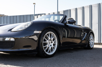 ポルシェ ボクスター(Type987) ﾍﾞｰｽｸﾞﾚｰﾄﾞ　2008年ﾓﾃﾞﾙ 5速ﾏﾆｭｱﾙ ｽﾄｰﾝｸﾞﾚｰﾊｰﾌﾚｻﾞｰ ﾌﾞﾗｯｸｿﾌﾄﾄｯﾌﾟ ｶﾛｯﾂｪﾘｱﾅﾋﾞ ｽﾎﾟｰﾂｽﾃｱﾘﾝｸﾞ ﾋﾞﾙｼｭﾀｲﾝｻｽ 18ｲﾝﾁAW　2年保証