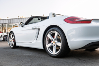 ポルシェ ボクスター(Type981) S　ﾖｯﾃｨﾝｸﾞﾌﾞﾙｰﾊｰﾌﾚｻﾞｰｼｰﾄ ｼｰﾄﾋｰﾀｰ ﾌﾞﾙｰｿﾌﾄﾄｯﾌﾟ ｶﾛｯﾂｪﾘｱﾅﾋﾞ ﾌﾙｾｸﾞTV CarPlay Bｶﾒﾗ PDLS ｽﾎﾟｰﾂﾃﾞｻﾞｲﾝｽﾃｱﾘﾝｸﾞ 電動Dﾐﾗｰ ｵｰﾄA/C ｹｲﾏﾝS19AW　2年保証