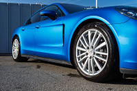 ポルシェ パナメーラ ﾍﾞｰｽｸﾞﾚｰﾄﾞ　2018年ﾓﾃﾞﾙ ﾌﾞﾗｯｸﾚｻﾞｰｼｰﾄ ｼｰﾄﾋｰﾀｰ PCMﾅﾋﾞ CarPlay ｱﾗｳﾝﾄﾞﾋﾞｭｰ ｴﾝﾄﾘｰﾄﾞﾗｲﾌﾞ PASM/ｴｱｻｽ LEDﾗｲﾄ TPM ﾊﾟﾅﾒｰﾗﾃﾞｻﾞｲﾝ20ｲﾝﾁAW　2年保証