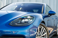 ポルシェ パナメーラ ﾍﾞｰｽｸﾞﾚｰﾄﾞ　2018年ﾓﾃﾞﾙ ﾌﾞﾗｯｸﾚｻﾞｰｼｰﾄ ｼｰﾄﾋｰﾀｰ PCMﾅﾋﾞ CarPlay ｱﾗｳﾝﾄﾞﾋﾞｭｰ ｴﾝﾄﾘｰﾄﾞﾗｲﾌﾞ PASM/ｴｱｻｽ LEDﾗｲﾄ TPM ﾊﾟﾅﾒｰﾗﾃﾞｻﾞｲﾝ20ｲﾝﾁAW　2年保証