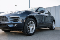 ポルシェ マカン ﾍﾞｰｽｸﾞﾚｰﾄﾞ　ﾍﾞｰｼﾞｭﾊｰﾌﾚｻﾞｰｼｰﾄ ﾊﾟﾉﾗﾏSR PCMﾅﾋﾞ ｴﾝﾄﾘｰD TPM ｸﾙｰｽﾞｺﾝﾄﾛｰﾙ ﾚｰﾝﾁｪﾝｼﾞｱｼｽﾄ LDW ｶﾗｰｸﾚｽﾄｷｬｯﾌﾟ ﾏｶﾝS18ｲﾝﾁAW　2年保証