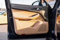 ポルシェ マカン ﾍﾞｰｽｸﾞﾚｰﾄﾞ　ﾍﾞｰｼﾞｭﾊｰﾌﾚｻﾞｰｼｰﾄ ﾊﾟﾉﾗﾏSR PCMﾅﾋﾞ ｴﾝﾄﾘｰD TPM ｸﾙｰｽﾞｺﾝﾄﾛｰﾙ ﾚｰﾝﾁｪﾝｼﾞｱｼｽﾄ LDW ｶﾗｰｸﾚｽﾄｷｬｯﾌﾟ ﾏｶﾝS18ｲﾝﾁAW　2年保証