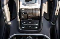 ポルシェ カイエン GTS ｽﾎﾟｰﾂｸﾛﾉPKG　1ｵﾅ MY18 ﾌﾞﾗｯｸﾊｰﾌﾚｻﾞｰｼｰﾄ ｼｰﾄﾋｰﾀｰ ﾊﾟﾉﾗﾏSR PCMﾅﾋﾞ ｴﾝﾄﾘｰﾄﾞﾗｲﾌﾞ ｷｾﾉﾝﾗｲﾄ ｽﾎﾟｰﾂﾃｰﾙﾊﾟｲﾌﾟ RSｽﾊﾟｲﾀﾞｰ20ｲﾝﾁAW　2年保証