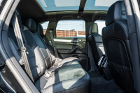 ポルシェ カイエン GTS ｽﾎﾟｰﾂｸﾛﾉPKG　1ｵﾅ MY18 ﾌﾞﾗｯｸﾊｰﾌﾚｻﾞｰｼｰﾄ ｼｰﾄﾋｰﾀｰ ﾊﾟﾉﾗﾏSR PCMﾅﾋﾞ ｴﾝﾄﾘｰﾄﾞﾗｲﾌﾞ ｷｾﾉﾝﾗｲﾄ ｽﾎﾟｰﾂﾃｰﾙﾊﾟｲﾌﾟ RSｽﾊﾟｲﾀﾞｰ20ｲﾝﾁAW　2年保証