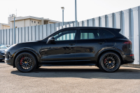 ポルシェ カイエン GTS ｽﾎﾟｰﾂｸﾛﾉPKG　1ｵﾅ MY18 ﾌﾞﾗｯｸﾊｰﾌﾚｻﾞｰｼｰﾄ ｼｰﾄﾋｰﾀｰ ﾊﾟﾉﾗﾏSR PCMﾅﾋﾞ ｴﾝﾄﾘｰﾄﾞﾗｲﾌﾞ ｷｾﾉﾝﾗｲﾄ ｽﾎﾟｰﾂﾃｰﾙﾊﾟｲﾌﾟ RSｽﾊﾟｲﾀﾞｰ20ｲﾝﾁAW　2年保証