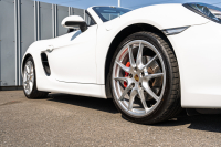 ポルシェ ボクスター(Type981) S　ﾌﾞﾗｯｸﾊｰﾌﾚｻﾞｰｼｰﾄ ｼｰﾄﾋｰﾀｰ ﾚｯﾄﾞｿﾌﾄﾄｯﾌﾟ ｸﾗﾘｵﾝﾅﾋﾞ ﾌﾙｾｸﾞTV ｽﾎﾟｰﾂﾃﾞｻﾞｲﾝｽﾃｱ ｷｾﾉﾝ 電動ﾄﾞｱﾐﾗｰ TPM ｶﾚﾗS20ｲﾝﾁAW　2年保証