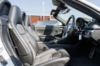 ポルシェ ボクスター(Type981) S　ﾌﾞﾗｯｸﾊｰﾌﾚｻﾞｰｼｰﾄ ｼｰﾄﾋｰﾀｰ ﾚｯﾄﾞｿﾌﾄﾄｯﾌﾟ ｸﾗﾘｵﾝﾅﾋﾞ ﾌﾙｾｸﾞTV ｽﾎﾟｰﾂﾃﾞｻﾞｲﾝｽﾃｱ ｷｾﾉﾝ 電動ﾄﾞｱﾐﾗｰ TPM ｶﾚﾗS20ｲﾝﾁAW　2年保証