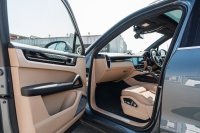 ポルシェ カイエン S ｽﾎﾟｰﾂｸﾛﾉPKG　ﾍﾞｰｼﾞｭﾚｻﾞｰｼｰﾄ ﾊﾟﾉﾗﾏﾙｰﾌ PCM CarPlay PASM/ｴｱｻｽ PDLS+ ﾌﾞﾙﾒｽﾀｰ ﾍﾞﾝﾁﾚｰﾀｰ ｱﾝﾋﾞｴﾝﾄﾗｲﾄ ACC RSｽﾊﾟｲﾀﾞｰ21ｲﾝﾁAW　2年保証