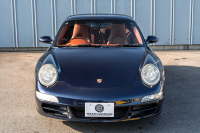 ポルシェ 911(Type997) ｶﾚﾗ　ﾃﾗｺｯﾀﾚｻﾞｰｼｰﾄ ｱﾙｶﾝﾀｰﾗﾙｰﾌﾗｲﾅｰ ｲｸﾘﾌﾟｽﾅﾋﾞTV ｵｰﾄｴｱｺﾝ PSM ｷｾﾉﾝﾗｲﾄ F/Rﾌｫｸﾞ ｽﾎﾟｰﾂﾃﾞｻﾞｲﾝ19ｲﾝﾁAW　2年保証