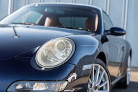 ポルシェ 911(Type997) ｶﾚﾗ　ﾃﾗｺｯﾀﾚｻﾞｰｼｰﾄ ｱﾙｶﾝﾀｰﾗﾙｰﾌﾗｲﾅｰ ｲｸﾘﾌﾟｽﾅﾋﾞTV ｵｰﾄｴｱｺﾝ PSM ｷｾﾉﾝﾗｲﾄ F/Rﾌｫｸﾞ ｽﾎﾟｰﾂﾃﾞｻﾞｲﾝ19ｲﾝﾁAW　2年保証