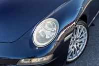 ポルシェ 911(Type997) ｶﾚﾗ　ﾃﾗｺｯﾀﾚｻﾞｰｼｰﾄ ｱﾙｶﾝﾀｰﾗﾙｰﾌﾗｲﾅｰ ｲｸﾘﾌﾟｽﾅﾋﾞTV ｵｰﾄｴｱｺﾝ PSM ｷｾﾉﾝﾗｲﾄ F/Rﾌｫｸﾞ ｽﾎﾟｰﾂﾃﾞｻﾞｲﾝ19ｲﾝﾁAW　2年保証