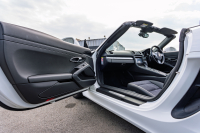 ポルシェ ボクスター(Type981) ﾍﾞｰｽｸﾞﾚｰﾄﾞ　ﾌﾞﾗｯｸﾊｰﾌﾚｻﾞｰ ﾌﾞﾗｯｸｿﾌﾄﾄｯﾌﾟ ﾅﾋﾞTV ｽﾎﾟｰﾂﾃﾞｻﾞｲﾝｽﾃｱﾘﾝｸﾞ PDLS 電動Dﾐﾗｰ TPM ﾎﾞｸｽﾀｰ18ｲﾝﾁAW　2年保証