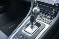 ポルシェ 718 ケイマン S ｽﾎﾟｰﾂｸﾛﾉPKG　ﾌﾞﾗｯｸﾊｰﾌﾚｻﾞｰｼｰﾄ PCMﾅﾋﾞ AppleCarplay GTｽﾎﾟｰﾂｽﾃｱ TPM ｷｾﾉﾝ 電格ﾐﾗｰ ｹｲﾏﾝS19ｲﾝﾁAW ﾊﾟｰｸｱｼｽﾄ　2年保証