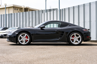 ポルシェ 718 ケイマン S ｽﾎﾟｰﾂｸﾛﾉPKG　ﾌﾞﾗｯｸﾊｰﾌﾚｻﾞｰｼｰﾄ PCMﾅﾋﾞ AppleCarplay GTｽﾎﾟｰﾂｽﾃｱ TPM ｷｾﾉﾝ 電格ﾐﾗｰ ｹｲﾏﾝS19ｲﾝﾁAW ﾊﾟｰｸｱｼｽﾄ　2年保証