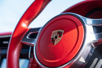 ポルシェ 911(Type991.1) ｶﾚﾗ　MY14 ｶﾚﾗﾚｯﾄﾞﾚｻﾞｰｲﾝﾃﾘｱ 14Wayｴﾚｸﾄﾘｯｸｼｰﾄ ｼｰﾄﾋｰﾀｰ ｽﾄﾗｰﾀﾞﾅﾋﾞ ﾌﾙｾｸﾞTV Bｶﾒﾗ PDLS ｽﾎﾟｰﾂﾃﾞｻﾞｲﾝｽﾃｱﾘﾝｸﾞ ｵｰﾄｴｱｺﾝ 電動Dﾐﾗｰ TPM ｶﾚﾗ19ｲﾝﾁAW　2年保証