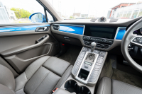 ポルシェ マカン ﾍﾞｰｽｸﾞﾚｰﾄﾞ ｽﾎﾟｰﾂｸﾛﾉPKG　ｱｹﾞｰﾄｸﾞﾚｰﾚｻﾞｰ ﾍﾞﾝﾁﾚｰﾀｰ ﾊﾟﾉﾗﾏｻﾝﾙｰﾌ PCMﾅﾋﾞ ｱﾗｳﾝﾄﾞﾋﾞｭｰ ｴﾝﾄﾘｰﾄﾞﾗｲﾌﾞ ACC ﾚｰﾝﾁｪﾝｼﾞ PDLS+ PASM TPM ﾏｶﾝﾀｰﾎﾞ20ｲﾝﾁAW　2年保証