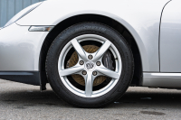 ポルシェ ケイマン(Type987) ﾍﾞｰｽｸﾞﾚｰﾄﾞ　後期ﾓﾃﾞﾙ ﾌﾞﾗｯｸﾊｰﾌﾚｻﾞｰｼｰﾄ ｼｰﾄﾋｰﾀｰ ｸﾗﾘｵﾝﾅﾋﾞ ﾌﾙｾｸﾞTV ﾊﾞｯｸｶﾒﾗ ﾀﾞｲﾅﾐｯｸｺｰﾅﾘﾝｸﾞﾗｲﾄ ｵｰﾄｴｱｺﾝ ｹｲﾏﾝ17ｲﾝﾁAW　2年保証