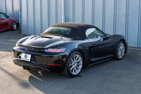 ポルシェ 718 ボクスター ﾍﾞｰｽｸﾞﾚｰﾄﾞ ｽﾎﾟｰﾂｸﾛﾉPKG　6速ﾏﾆｭｱﾙ ﾌﾞﾗｯｸﾊｰﾌﾚｻﾞｰ ｼｰﾄﾋｰﾀｰ ﾌﾞﾗｯｸｿﾌﾄﾄｯﾌﾟ PCMﾅﾋﾞTV CarPlay PASM GTｽﾎﾟｰﾂｽﾃｱ ｽﾎﾟｰﾂﾃｰﾙﾊﾟｲﾌﾟ  ﾎﾞｸｽﾀｰS19ｲﾝﾁAW　2年保証